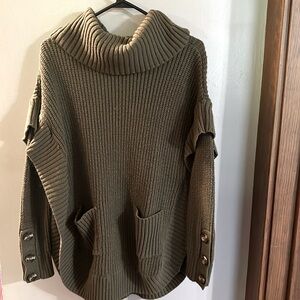 Alya olive sweater women’s size medium/large
